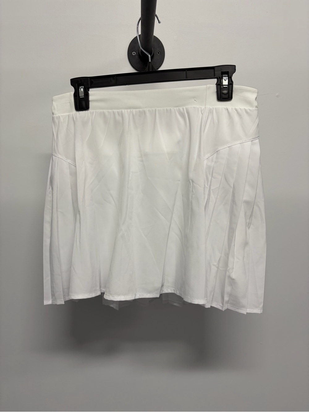 SPANX White Pleated Tennis Skirt